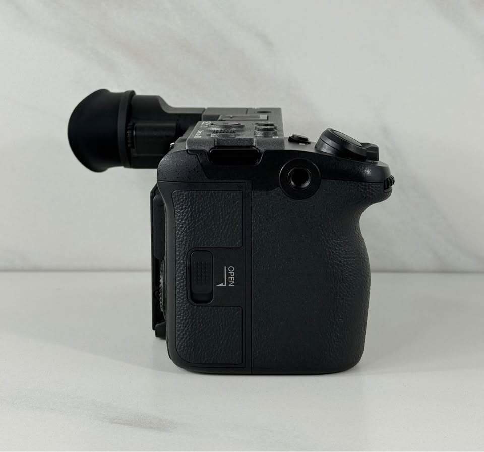 Sony FX2 Cinema Camera