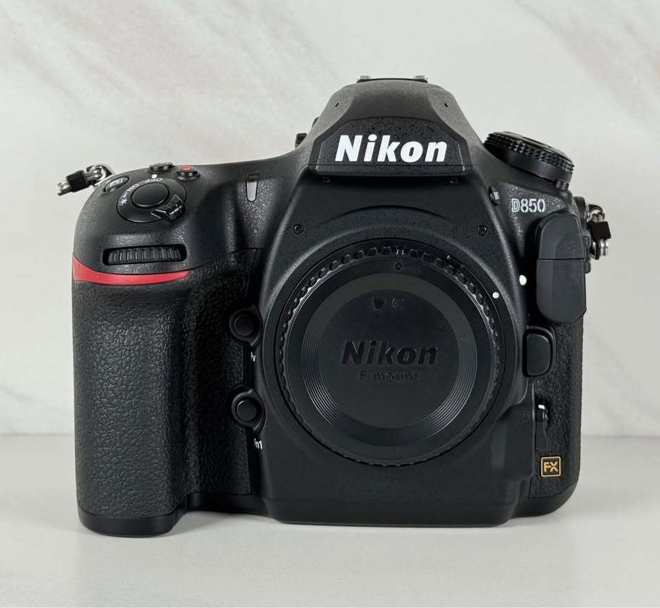 Nikon D850 45.7MP Camera