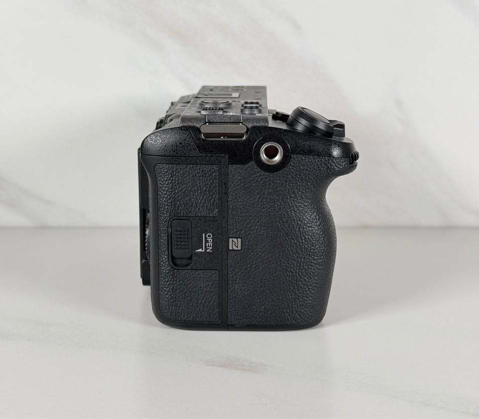 Sony FX3 With Top Handle