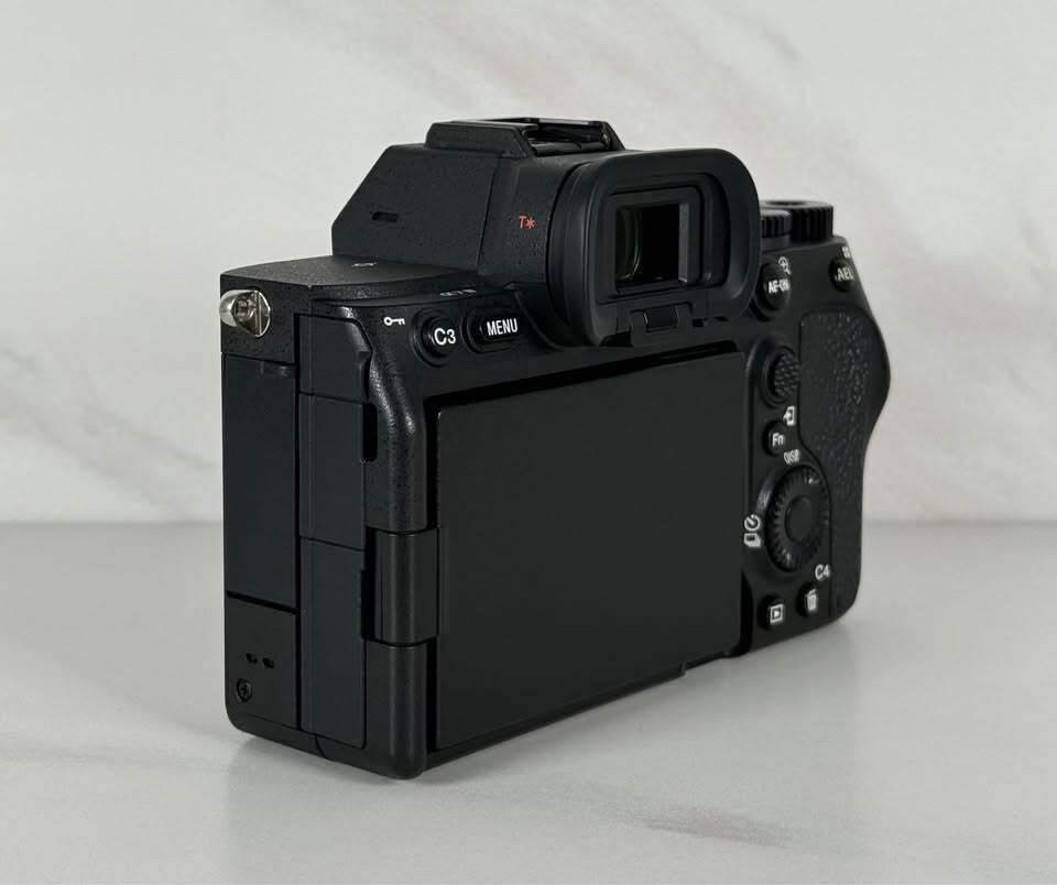 Sony A7 IV 33MP Camera
