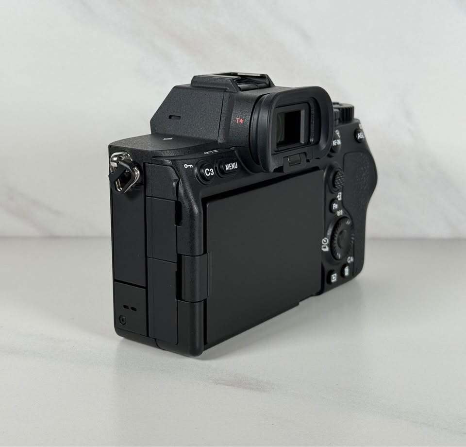 Sony A7 IV 33MP Camera