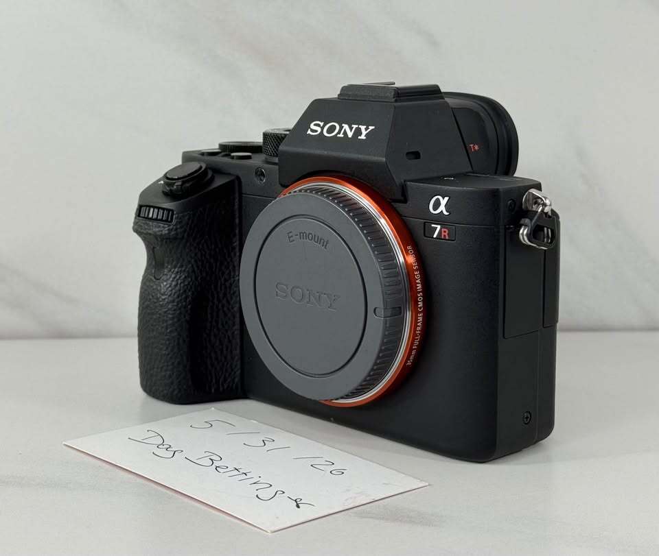Sony A7R II 42.4MP Camera