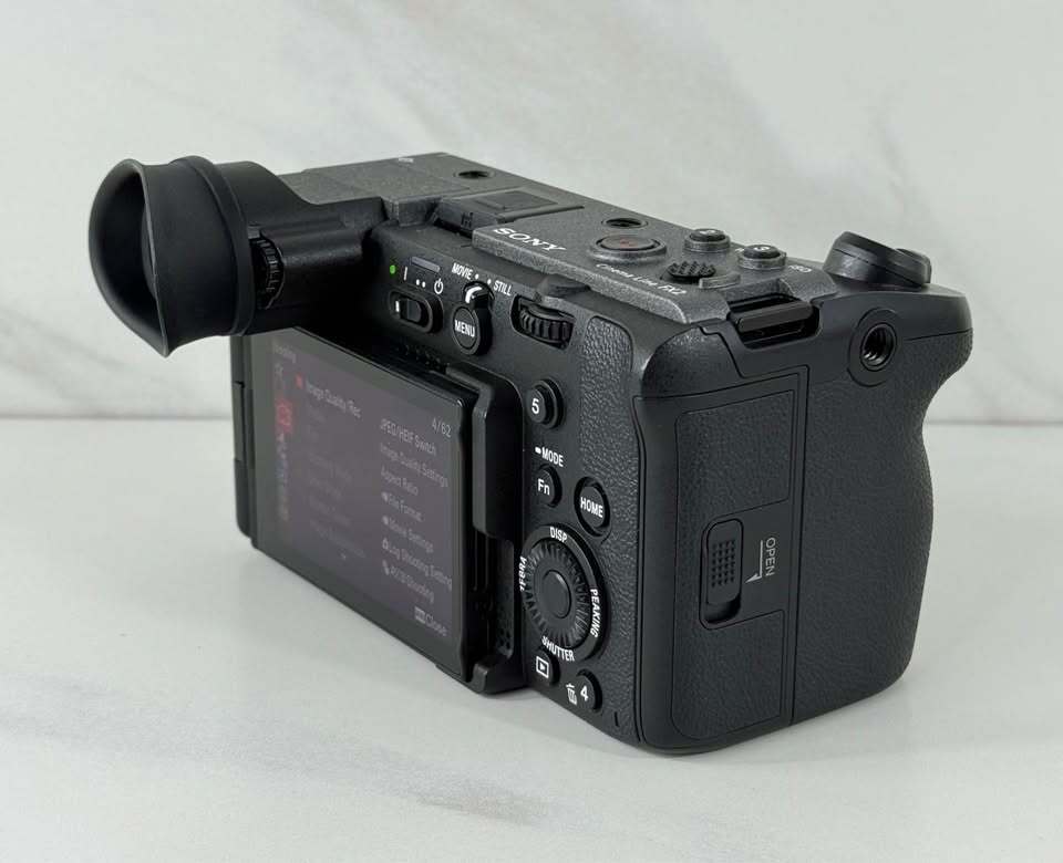 Sony FX2 Cinema Camera
