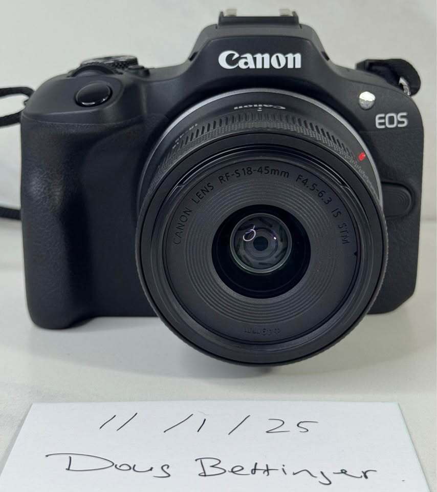 Canon R100 Camera With Lens