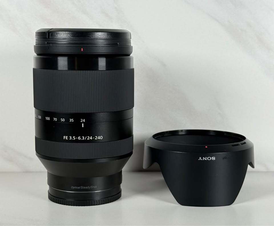 Sony FE 24-240mm f/3.5-6.3 OSS
