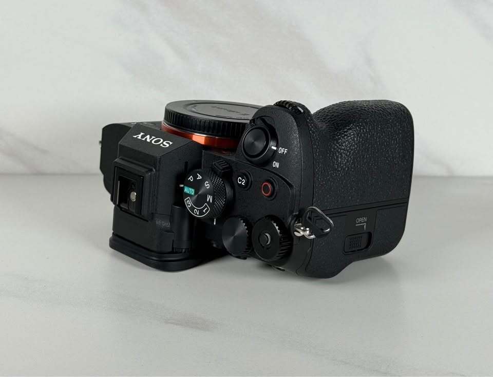 Sony A7 IV 33MP Camera