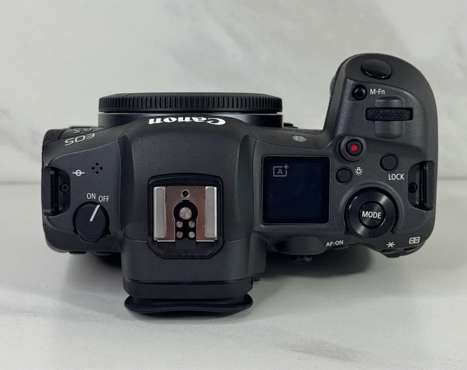 Canon EOS R5 Camera