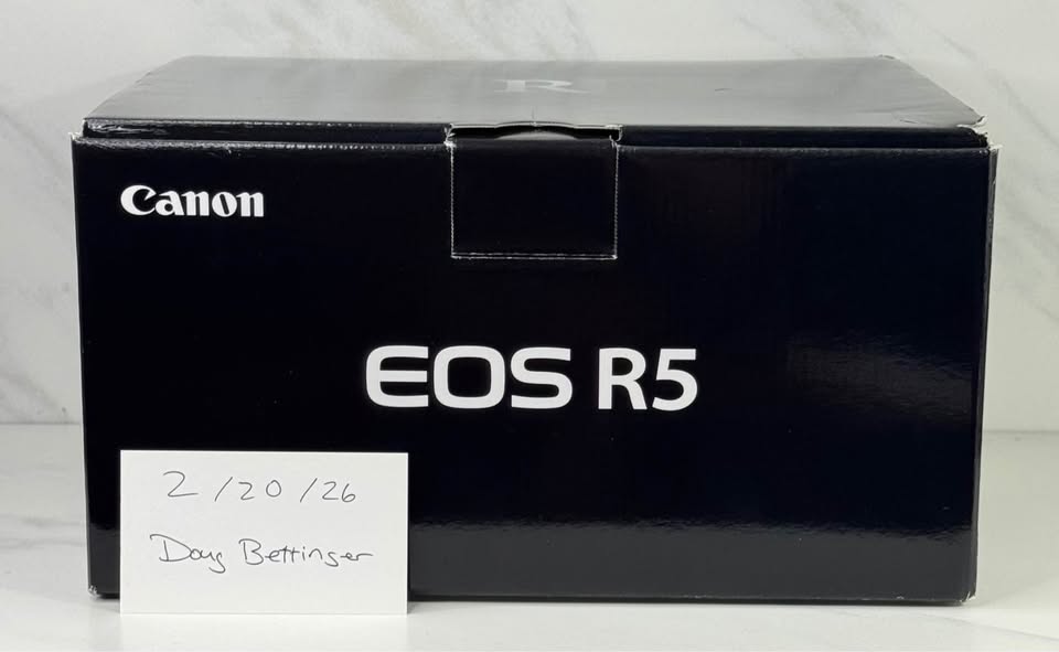 Canon EOS R5 Camera