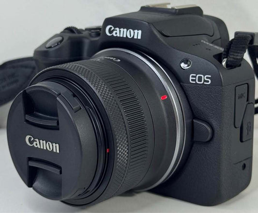 Canon R100 Camera With Lens