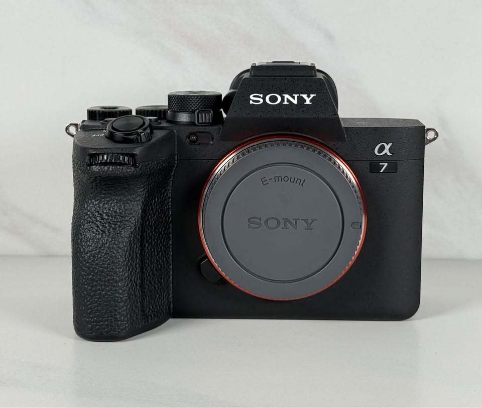 Sony A7 IV 33MP Camera