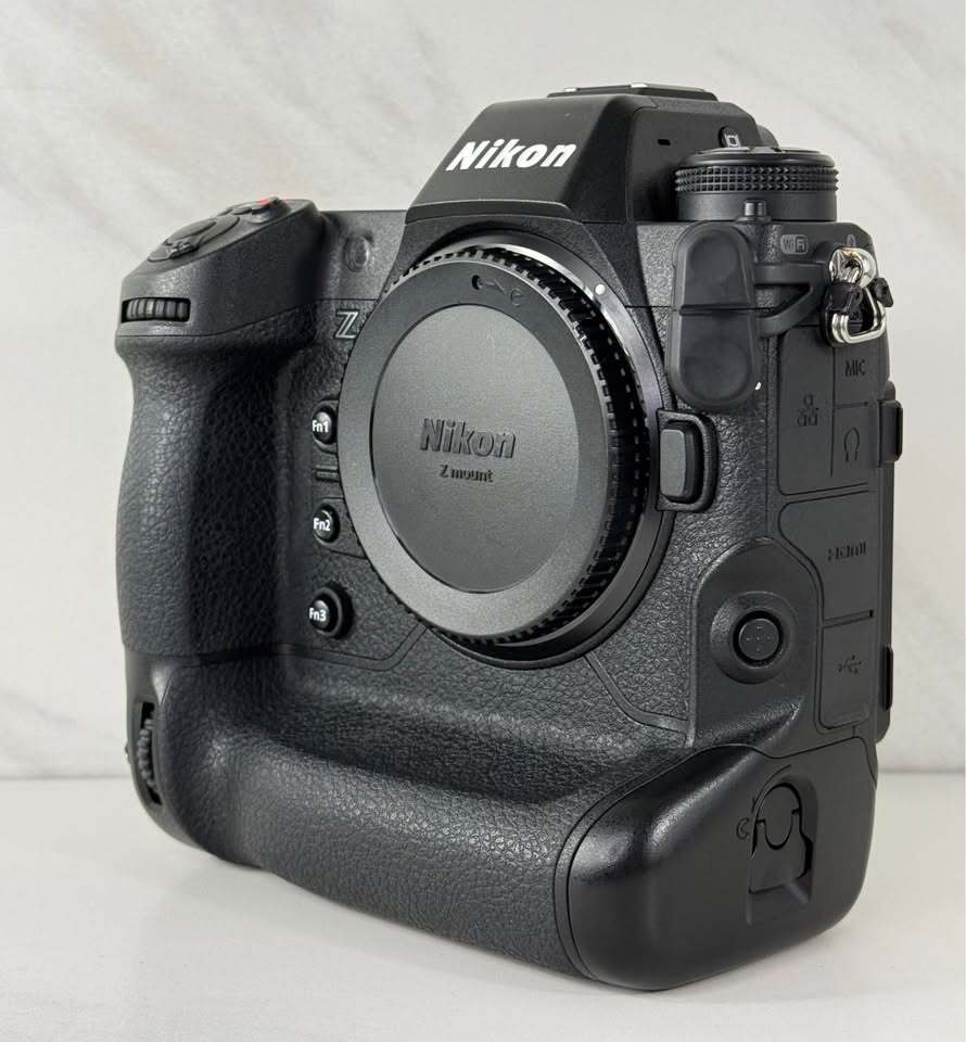 Nikon Z9 Mirrorless Camera