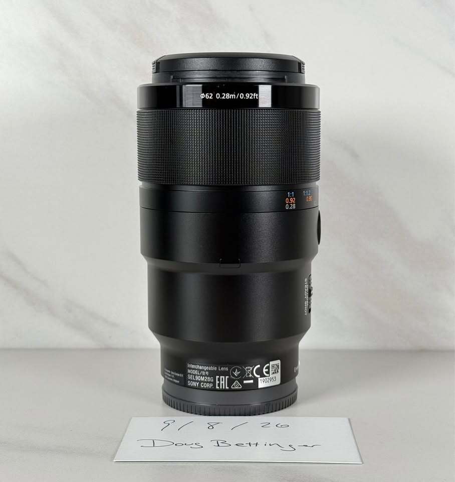 Sony FE 90mm F2.8 MACRO G OSS