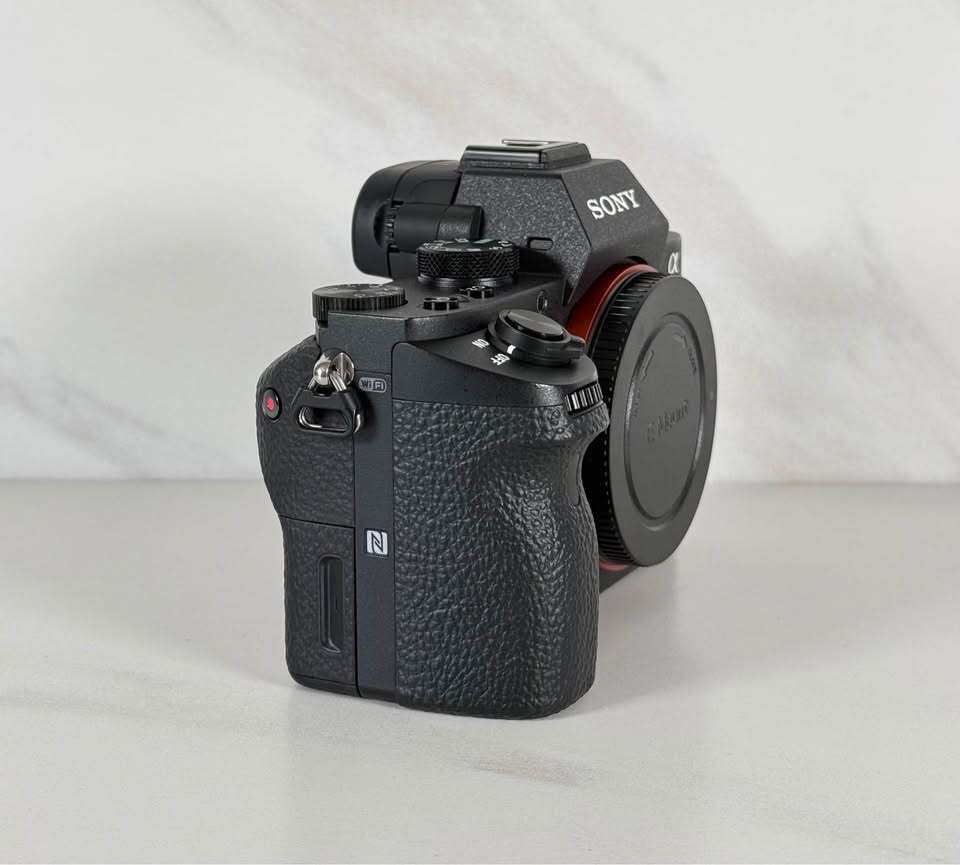 Sony A7 II Mirrorless Camera