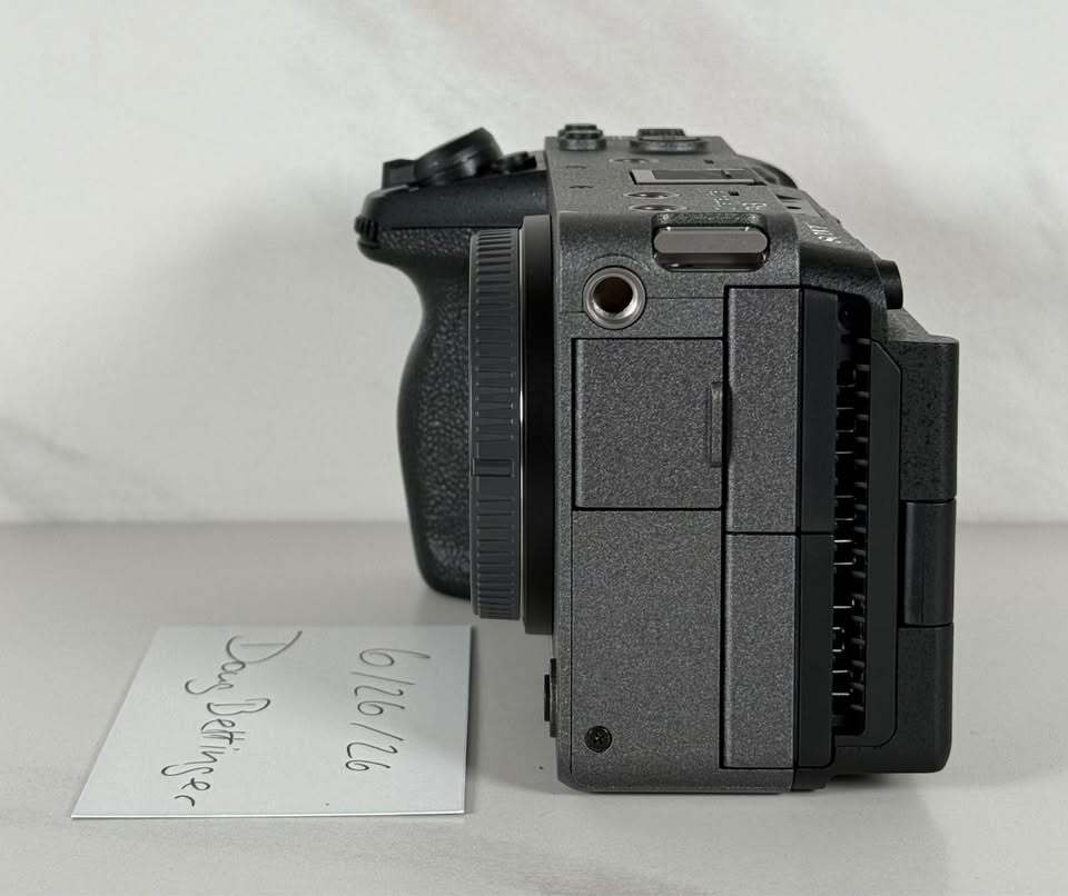 Sony FX3 Camera With Top Handle