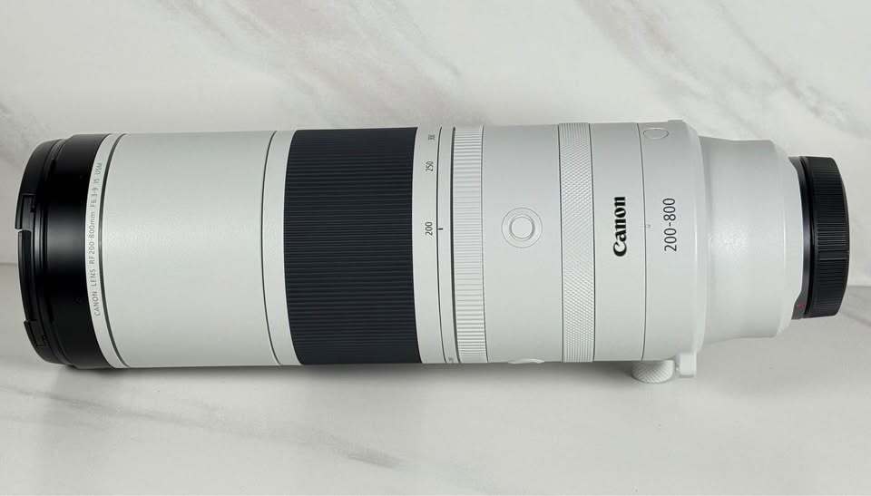 Canon RF 200-800mm f/6.3-9 IS USM