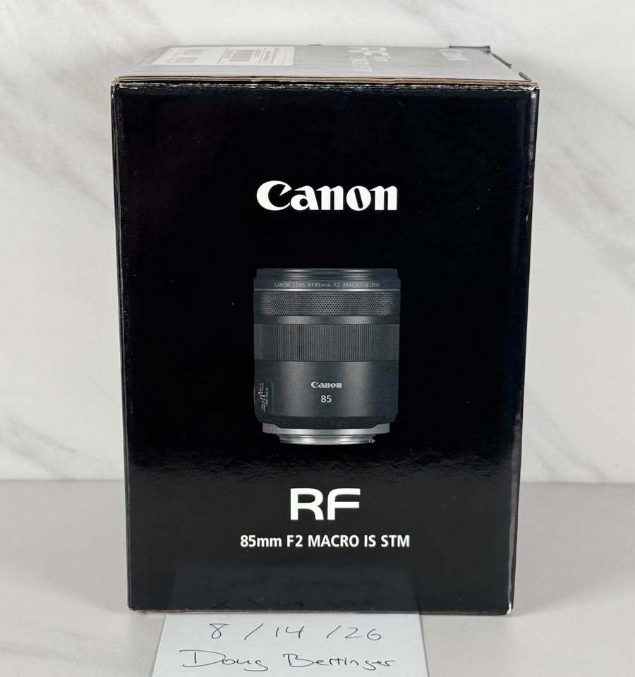 Canon RF 85mm F2 MACRO IS STM