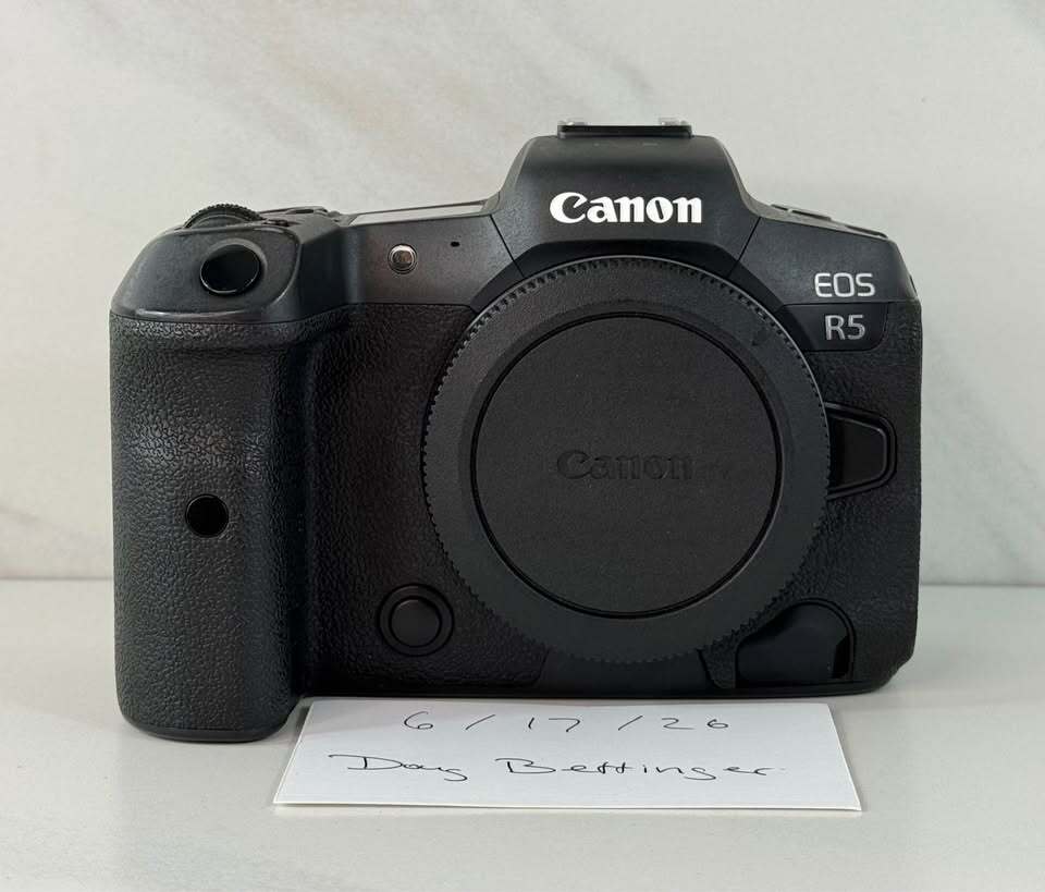 Canon EOS R5 Camera
