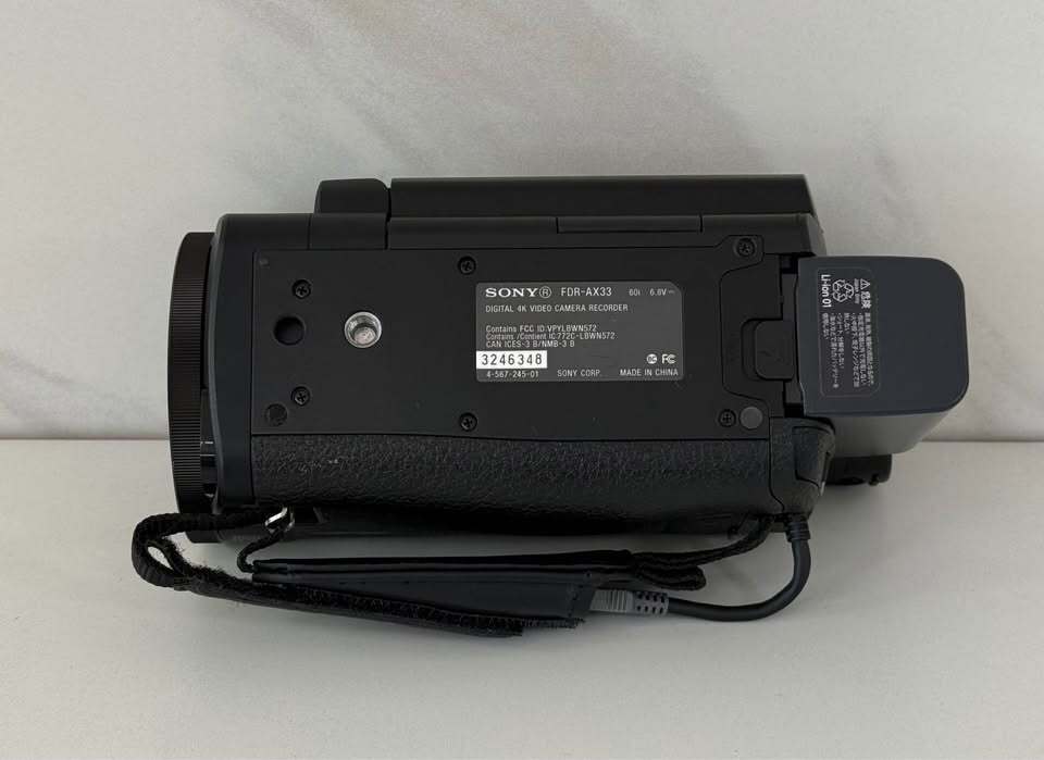 Sony FDR-AX33 4K Camcorder