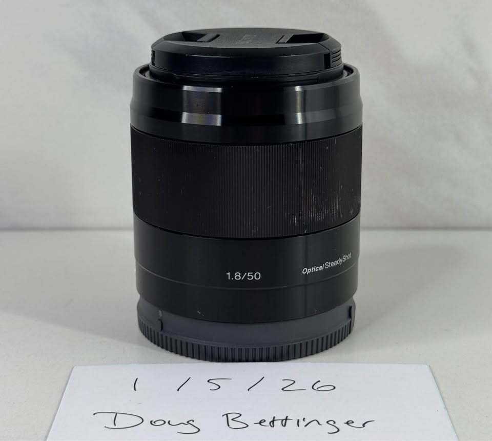 Sony E 50mm F1.8 OSS