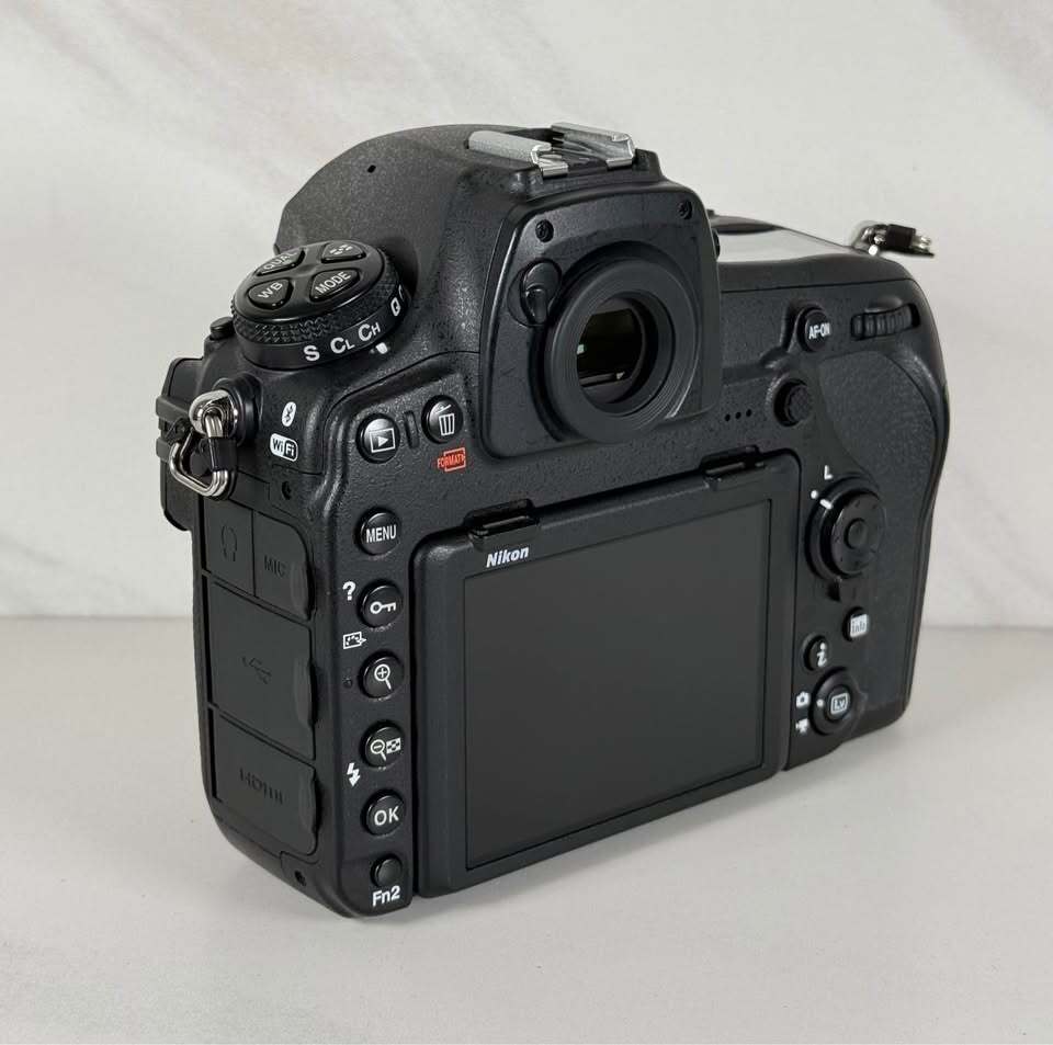 Nikon D850 45.7MP Camera