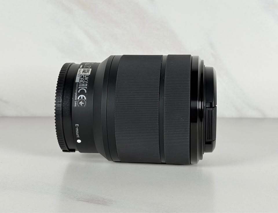 Sony FE 28-70mm F3.5-5.6 OSS