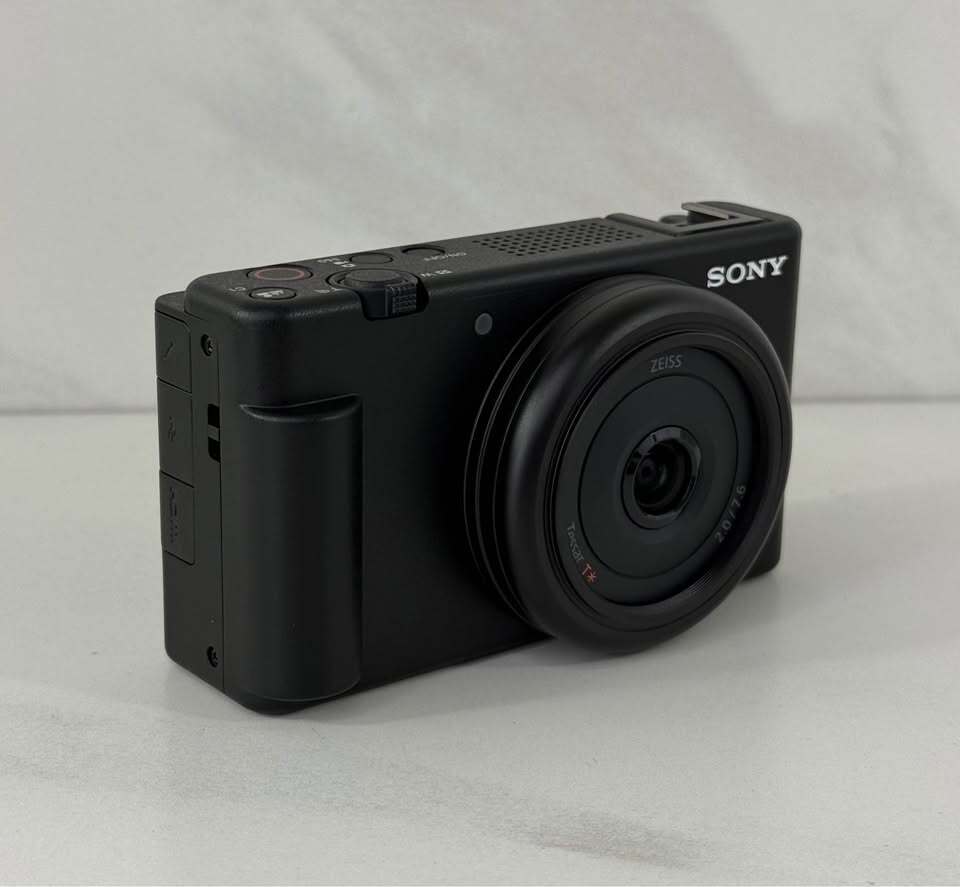 Sony ZV-1F Vlog Camera