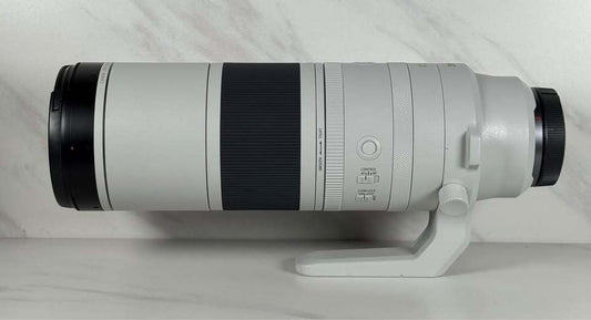 Canon RF 200-800mm f/6.3-9 IS USM