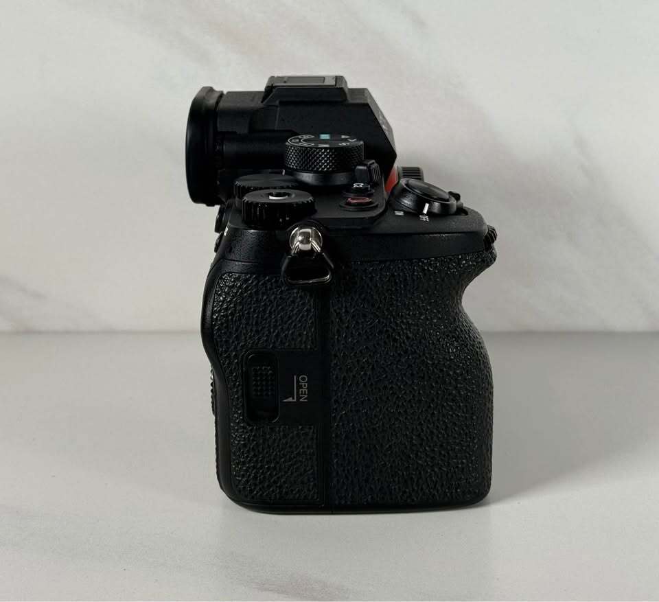 Sony A7 IV Camera
