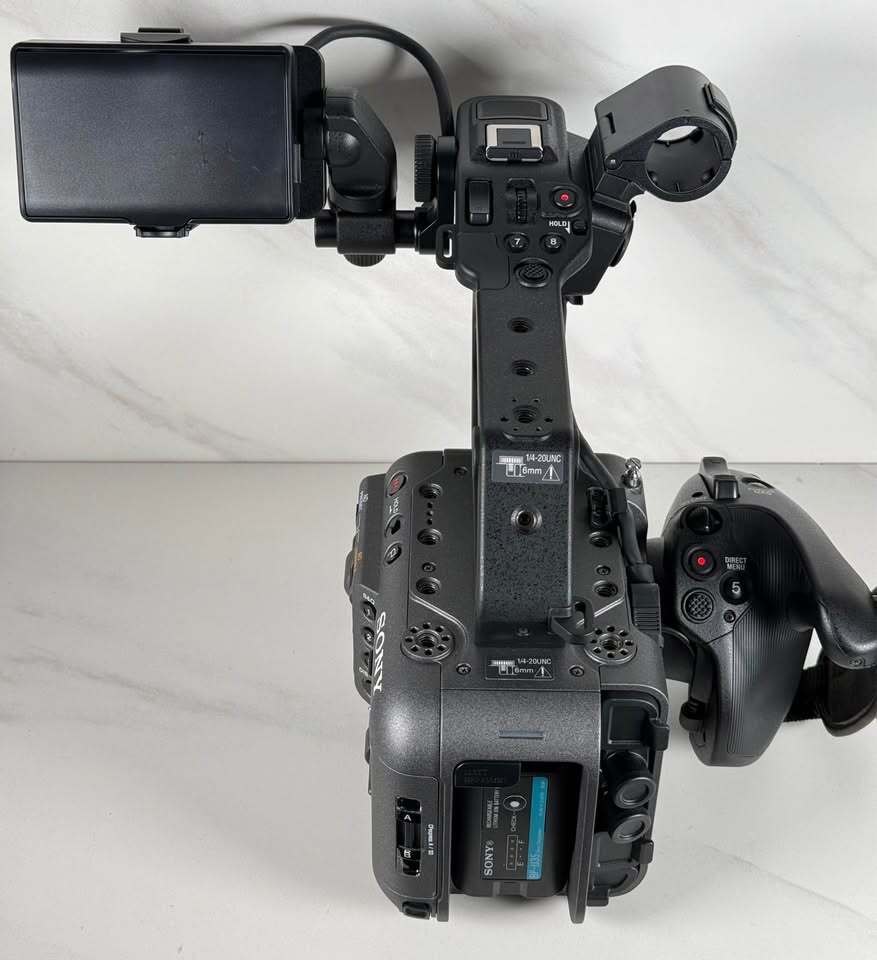 Sony FX6 Cinema Camera